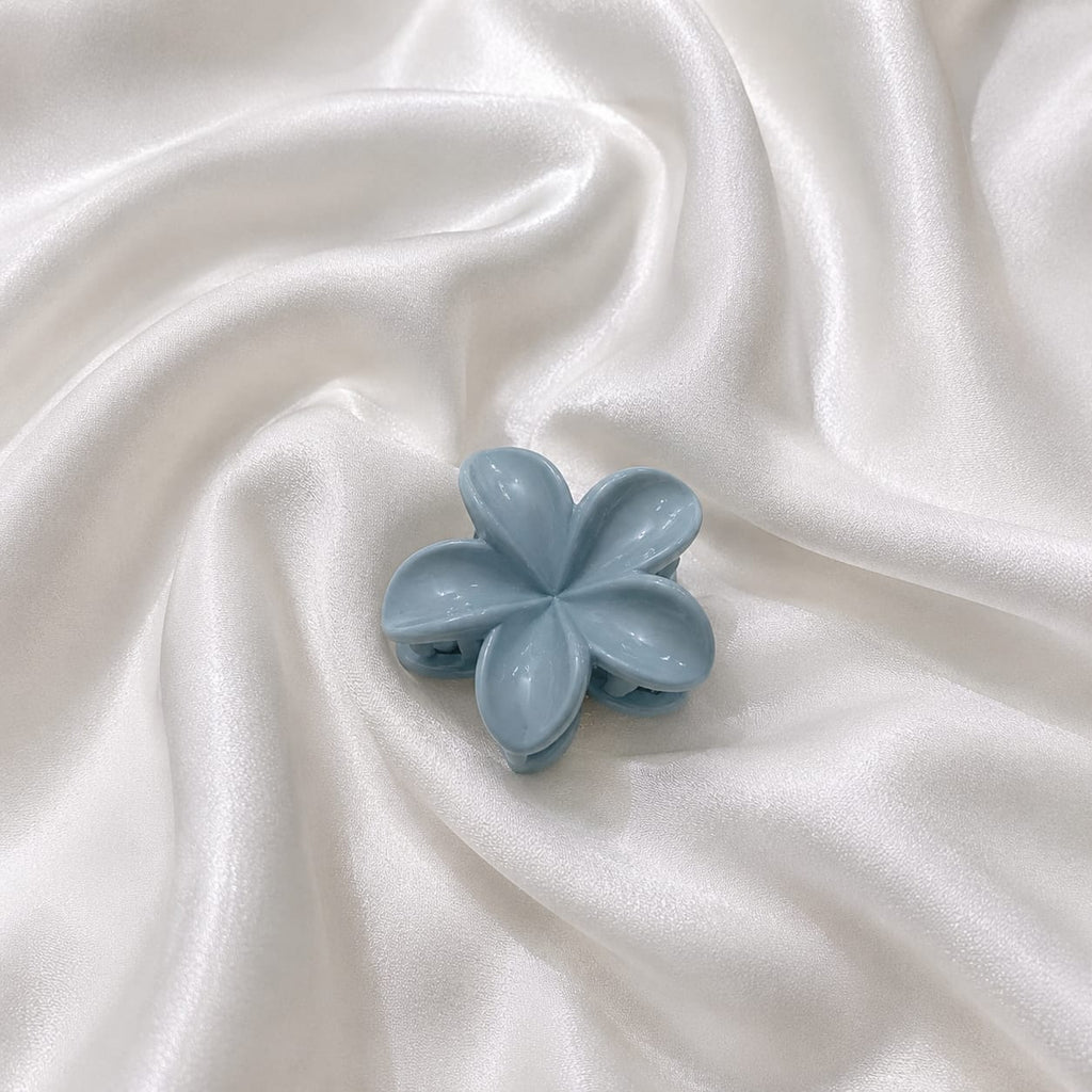 Petal Pop Hair Claw