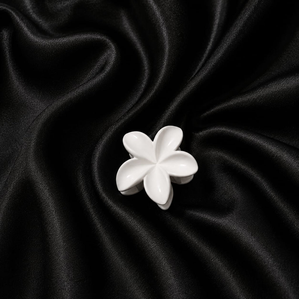Petal Pop Hair Claw