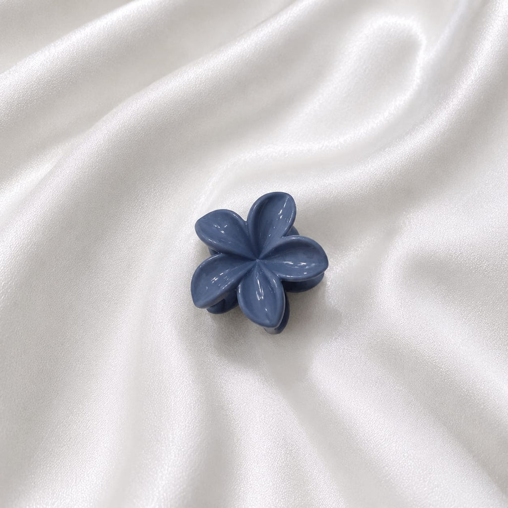 Petal Pop Hair Claw