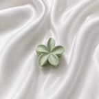 Petal Pop Hair Claw