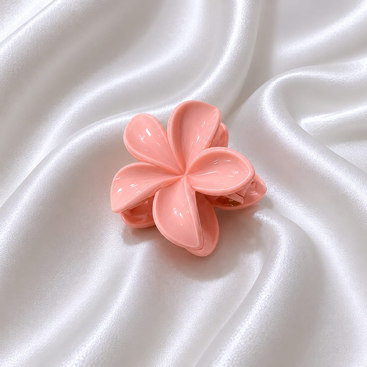Petal Pop Hair Claw