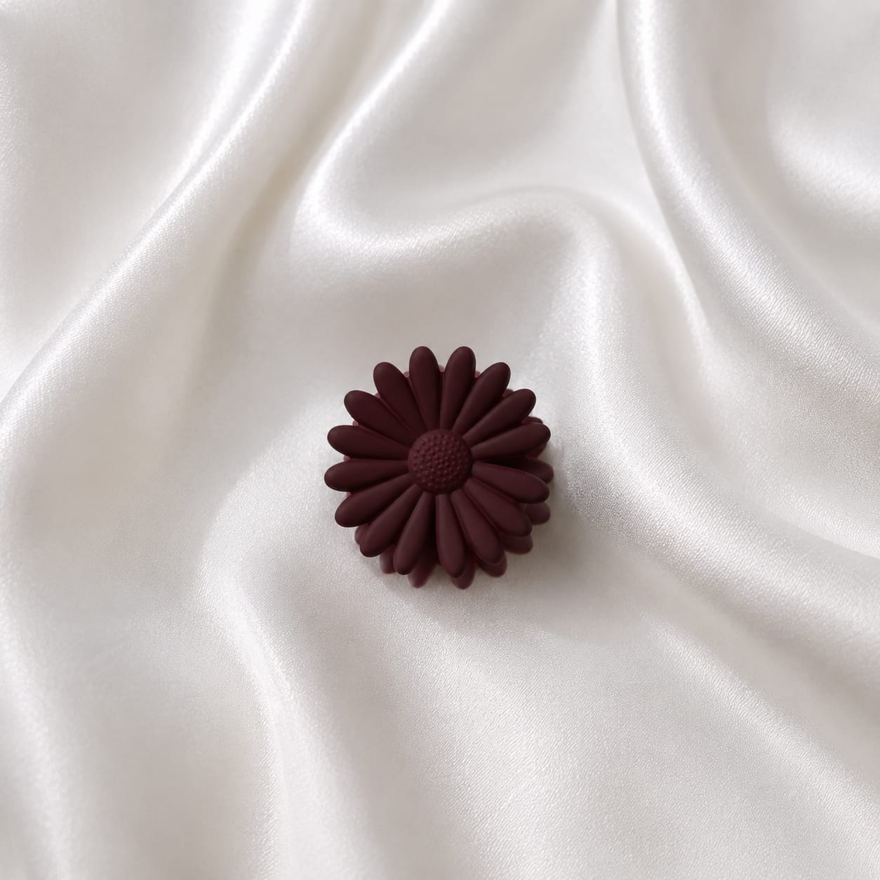 Bloom Hair Claw
