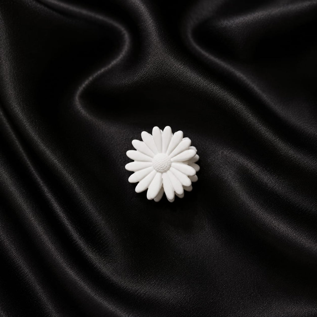 Bloom Hair Claw