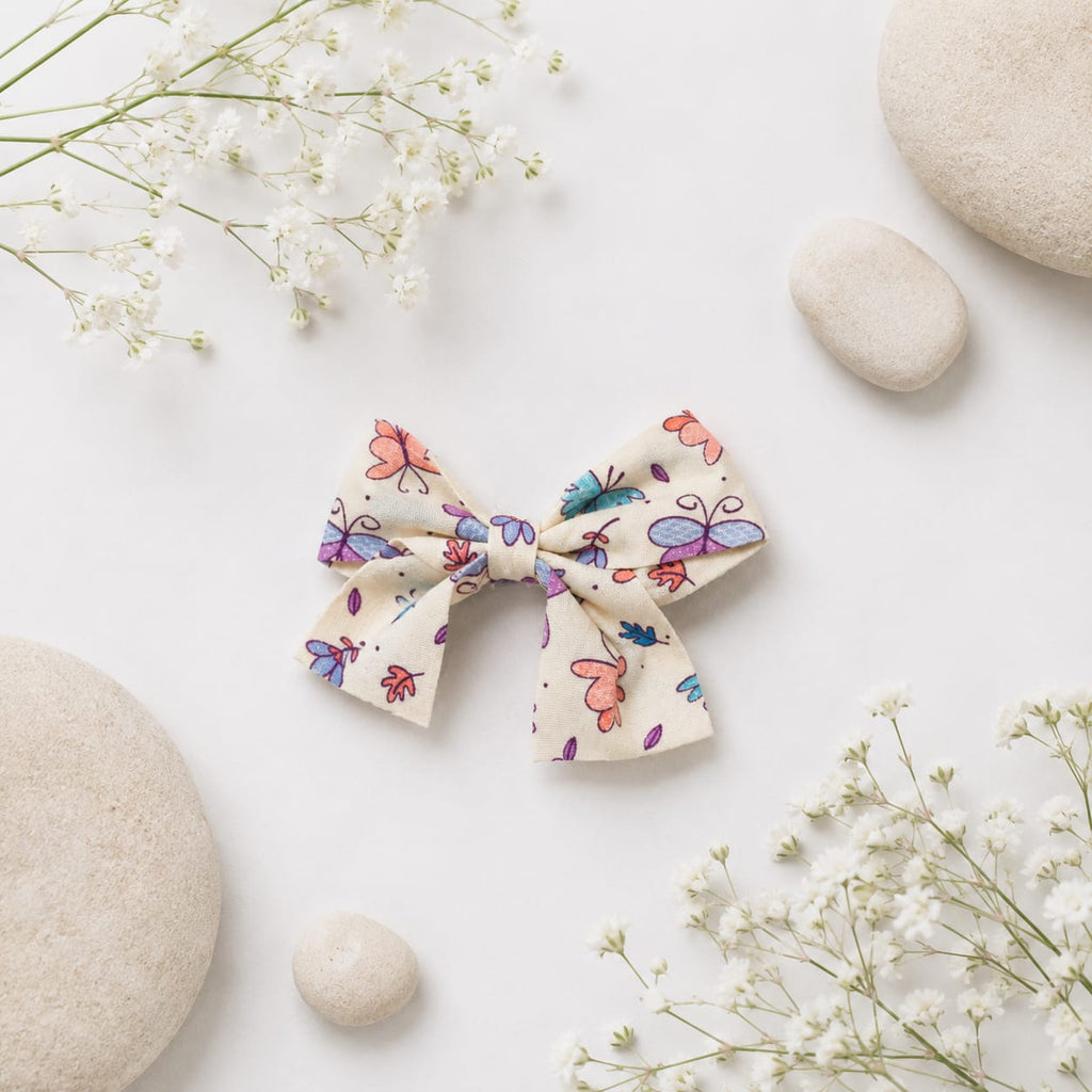 Sweet Flutter Hair Clip